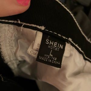 Shein jeans size large never worn